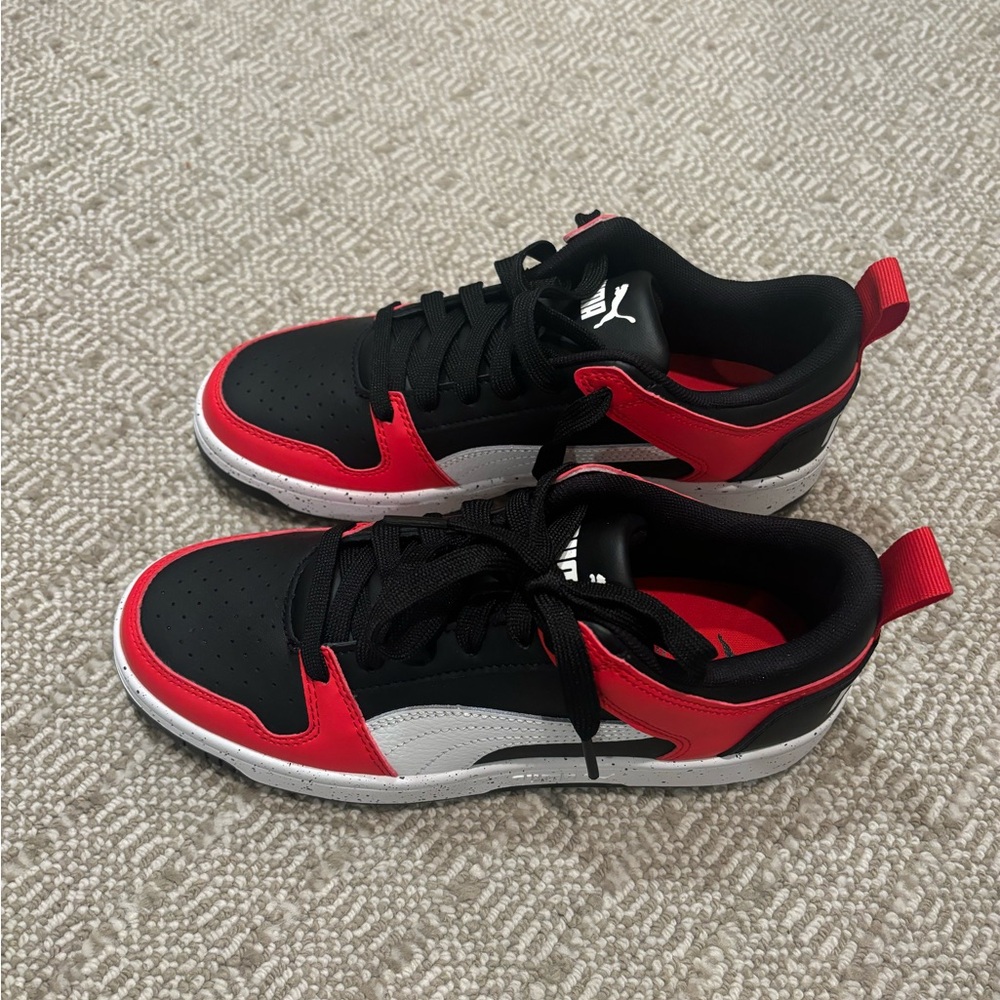 Brand new (never worn) boys’ puma shoes